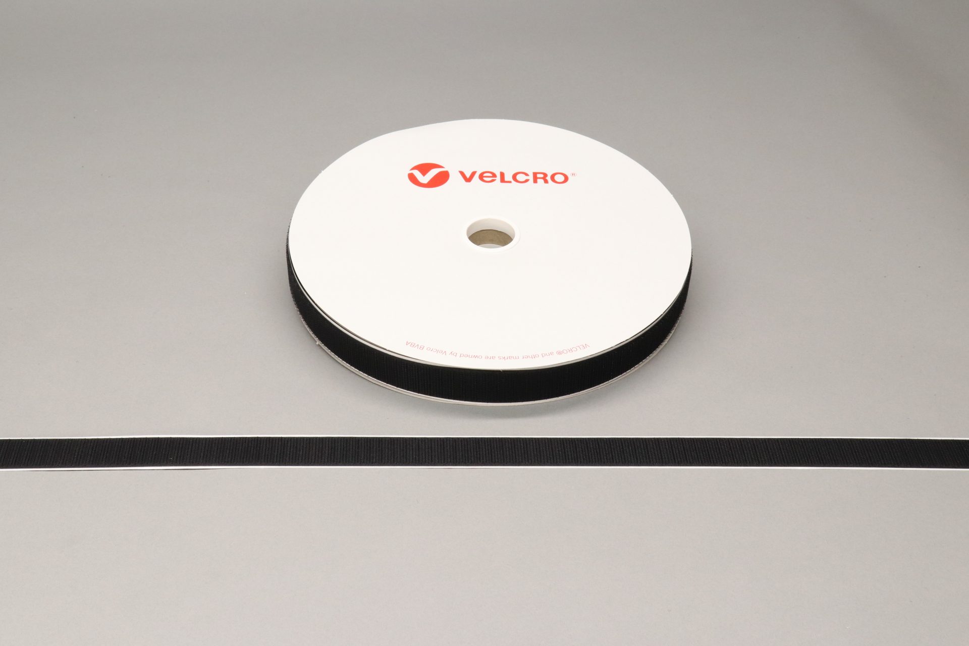 VELCRO® Brand adhésif noir 25 mm de large au mètre
