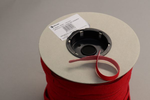 VELCRO® Brand ONE-WRAP® 20mm x 200mm ties RED